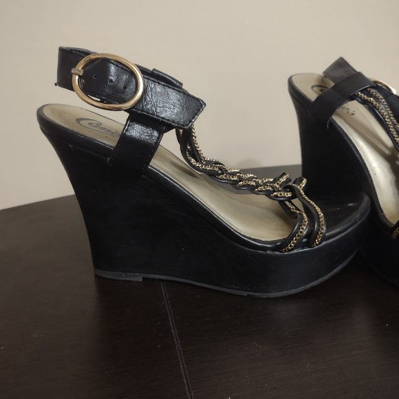 Platform shoes - Picture 2 of 4